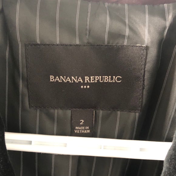 Banana Republic Velvet Blazer - Picture 4 of 5